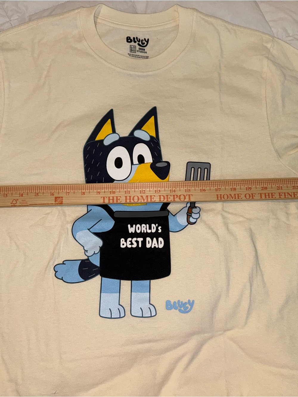 Size L Bluey ‘World's Best Dad' Graphic Men’s T-Shirt - Picture 4 of 6
